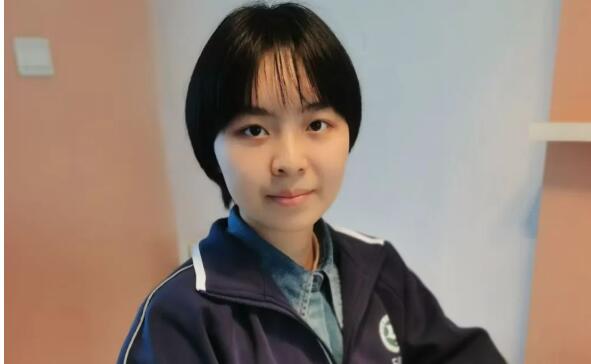 59级高一7班崔玮珈：输时不悲，赢时不谦